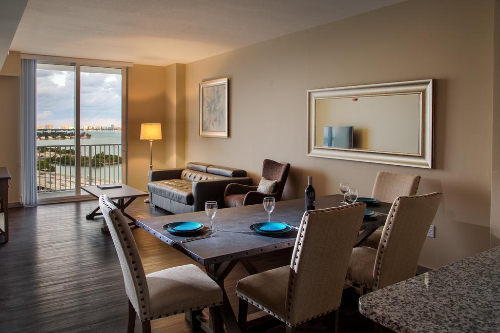Mare Azur Miami Luxury Apartments By Grand Bay Екстериор снимка