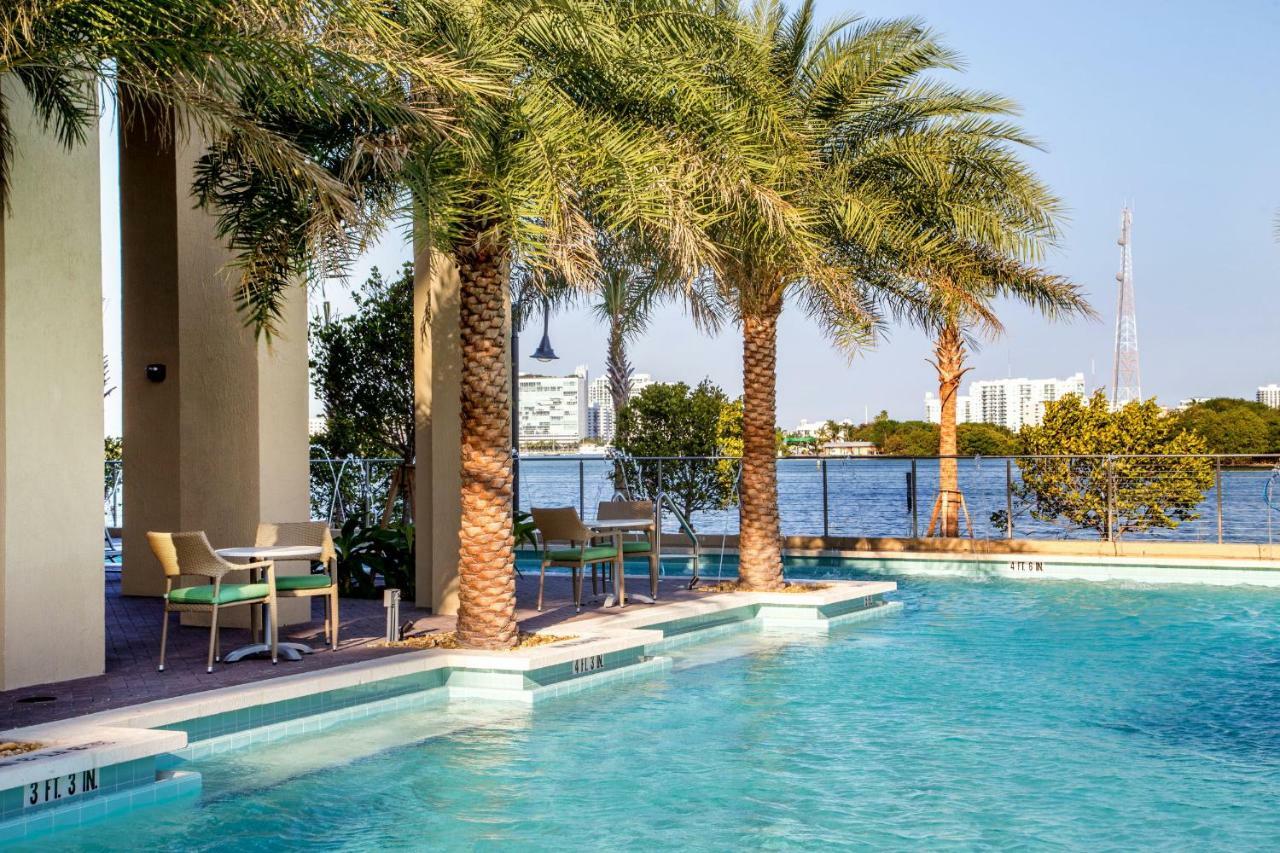Mare Azur Miami Luxury Apartments By Grand Bay Екстериор снимка