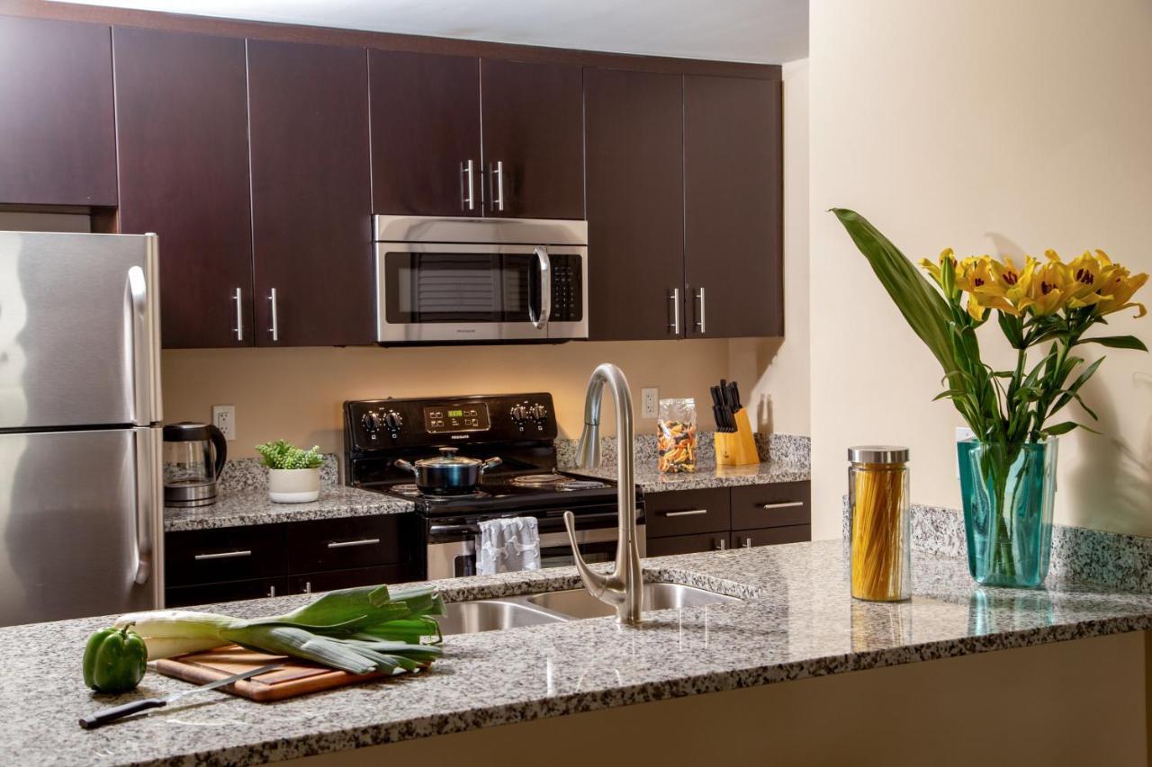 Mare Azur Miami Luxury Apartments By Grand Bay Екстериор снимка
