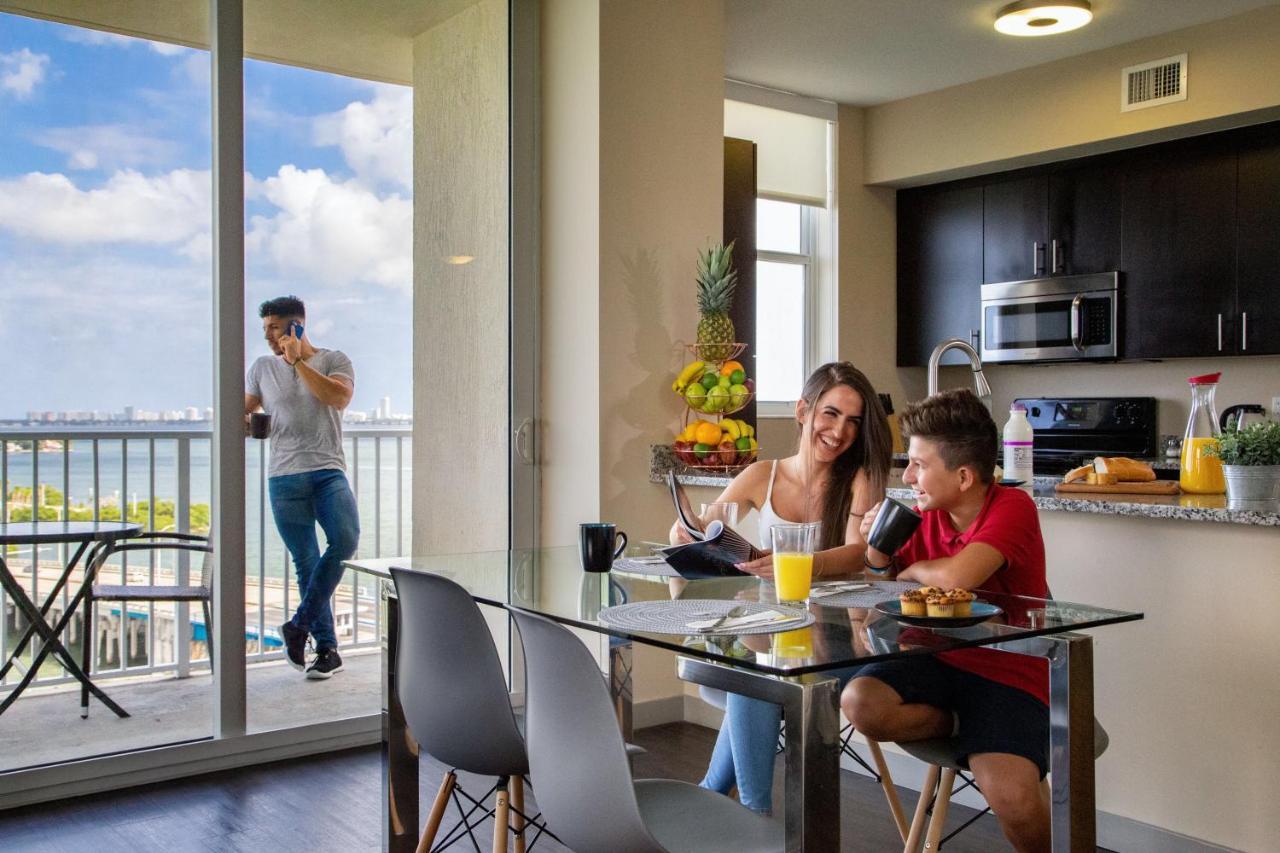 Mare Azur Miami Luxury Apartments By Grand Bay Екстериор снимка