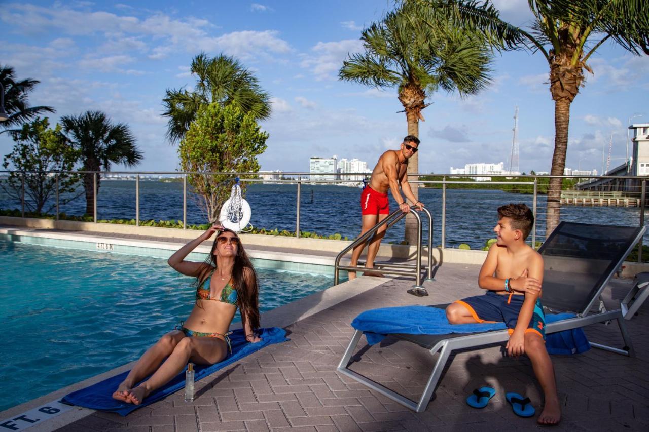 Mare Azur Miami Luxury Apartments By Grand Bay Екстериор снимка