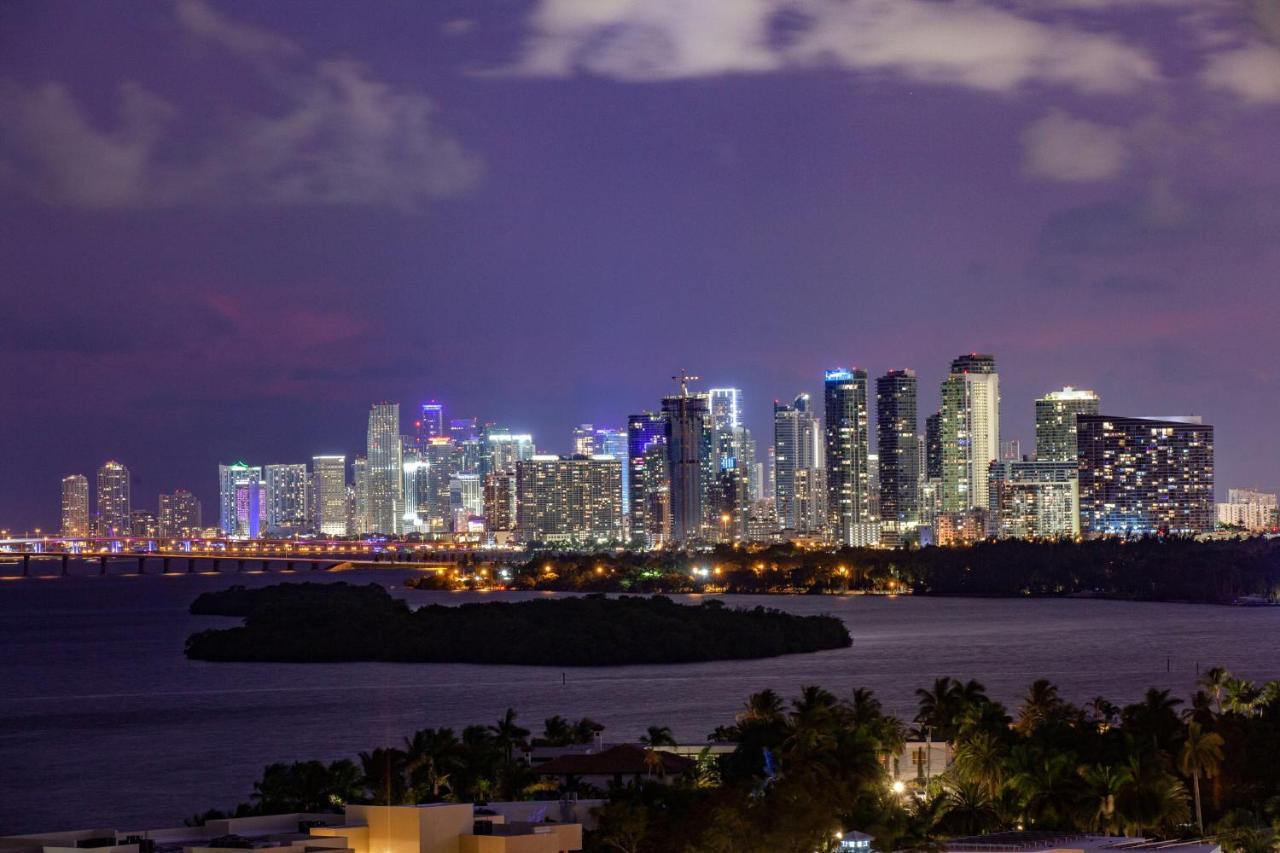 Mare Azur Miami Luxury Apartments By Grand Bay Екстериор снимка