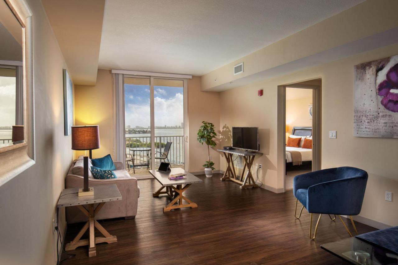 Mare Azur Miami Luxury Apartments By Grand Bay Екстериор снимка