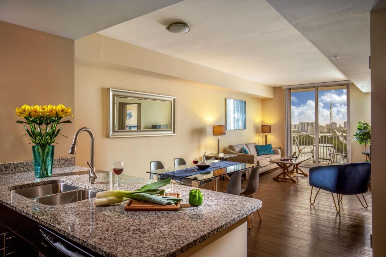 Mare Azur Miami Luxury Apartments By Grand Bay Екстериор снимка